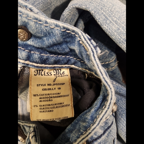 Miss Me Jeans - Picture 9 of 14